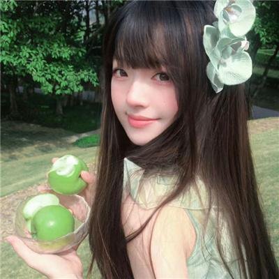 怪物少女妮莫娜